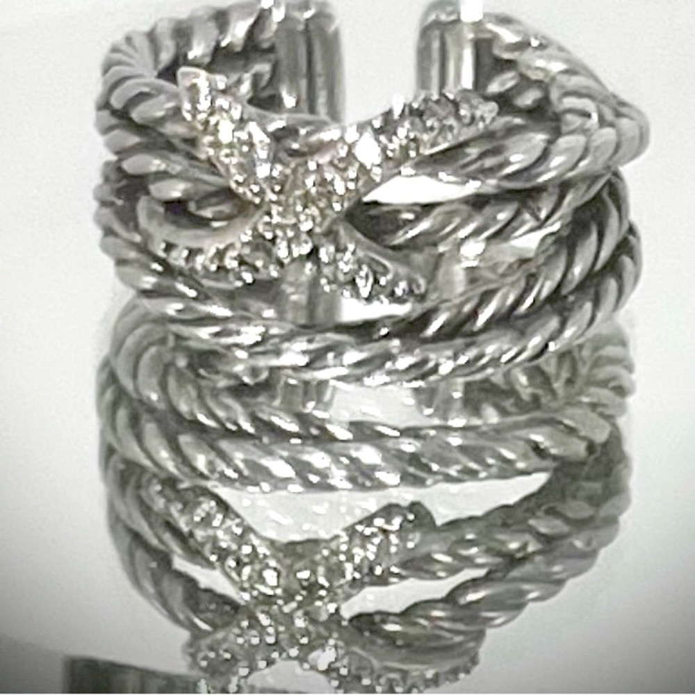 David Yurman Single X Crossover Ring W/Diamonds - Picture 3 of 10